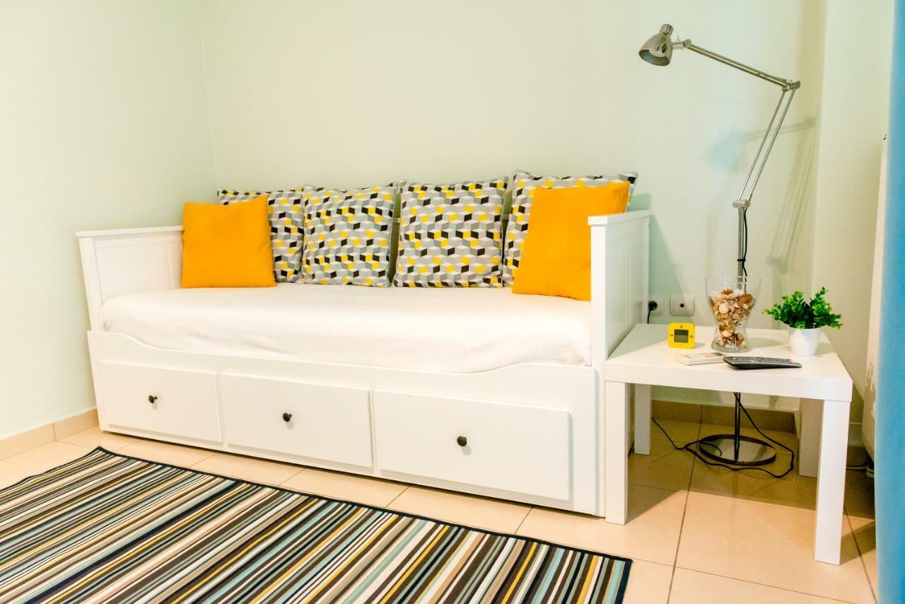 Appartement Aegean Studio By The Sea à Peraía Extérieur photo