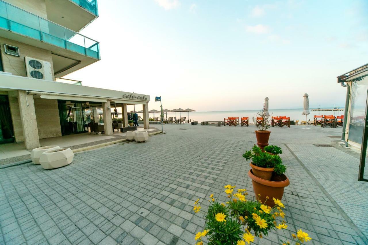 Appartement Aegean Studio By The Sea à Peraía Extérieur photo