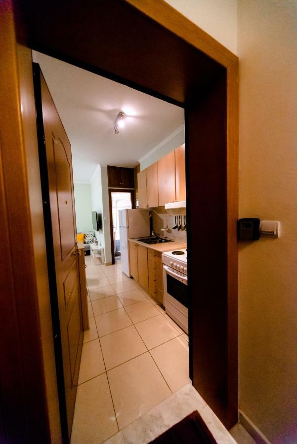 Appartement Aegean Studio By The Sea à Peraía Extérieur photo